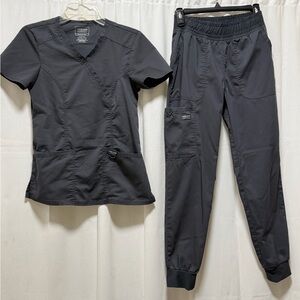 Cherokee Workwear Revolution
Pewter XXS/XS joggers cargo pants